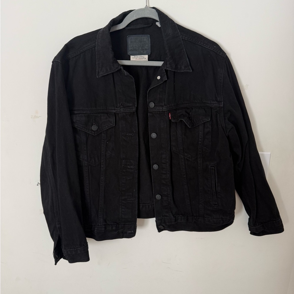 Levi's Classic Black Jean Jacket
